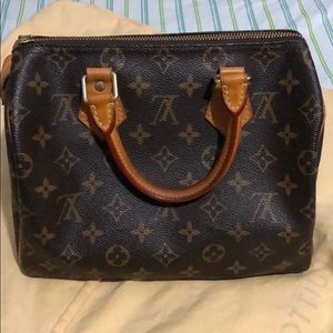 Louis Vuitton speedy 25